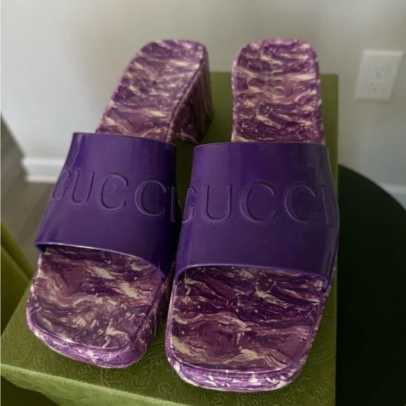 Gucci Purple Marble Slides - Picture 4 of 12